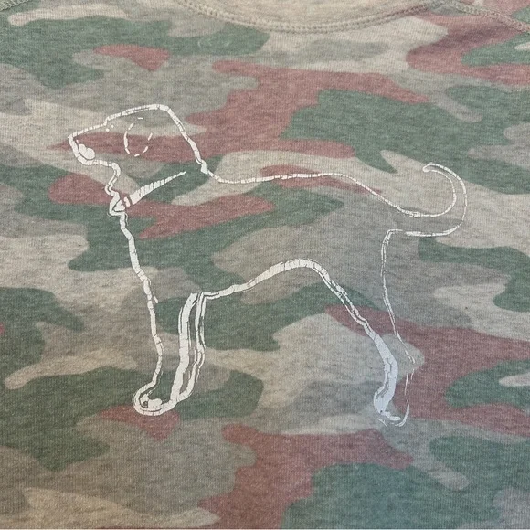 The Black Dog Vintage Collection Women Camouflage Sweatshirt Top (Size Large) - Picture 3 of 7